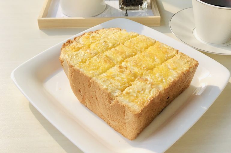 バタートースト