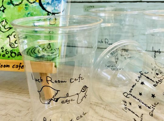 お持ち帰り用カップ